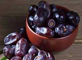 تصویر 4 از خرما مضافتی درجه یک شیرین و خوش‌ طعم مخصوص مجالس